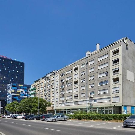 Apartment Madral Загреб Екстер'єр фото